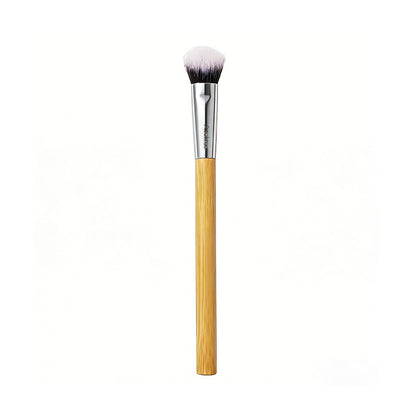 ✅Azokro® concealer paw brush - angled for seamless application