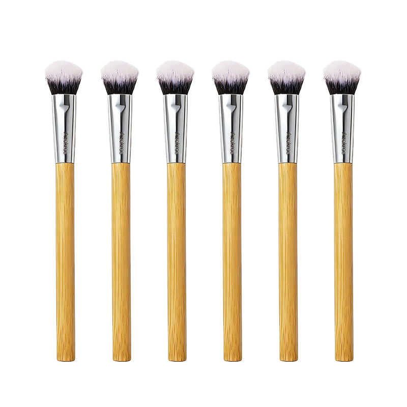 ✅Azokro® concealer paw brush - angled for seamless application